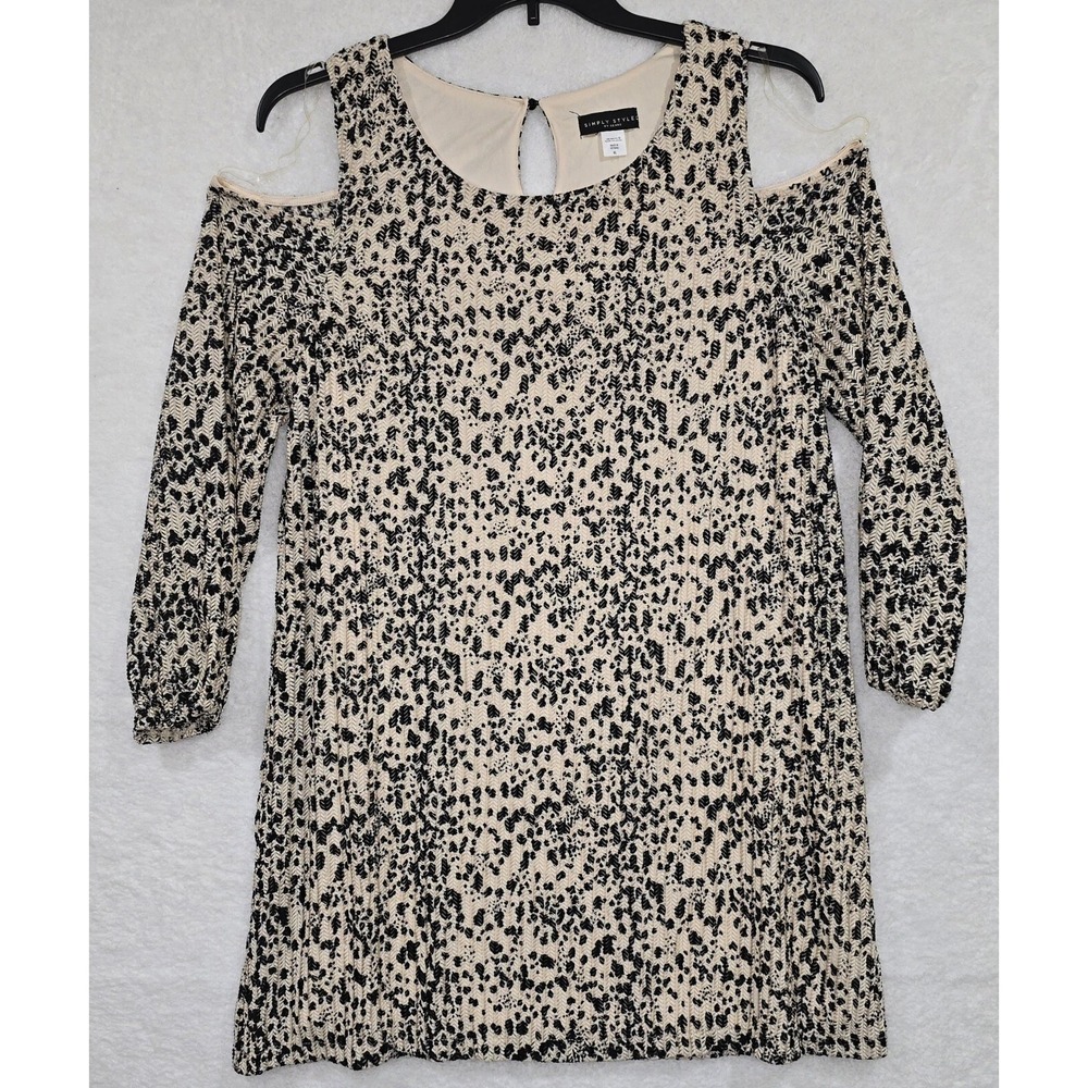 Simply Styled Cream and Black Cold-Shoulder Printed Dress